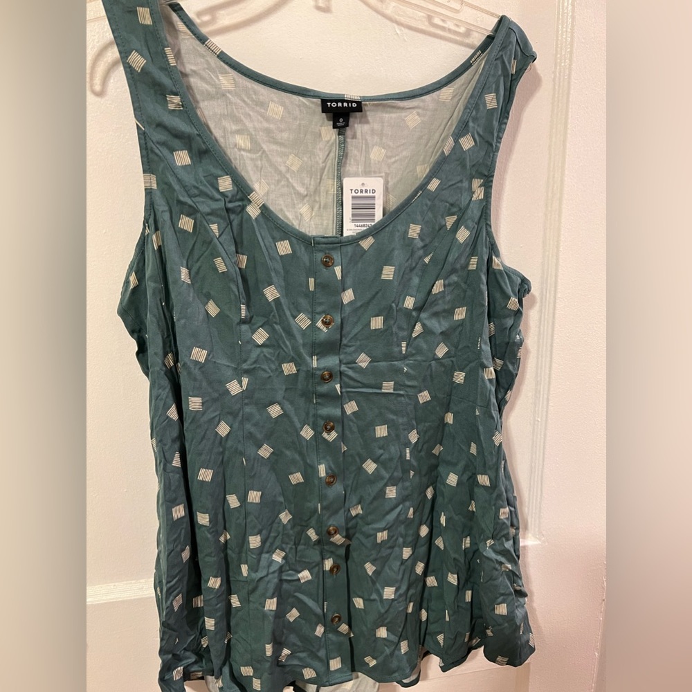 TORRID NEW NWT Bluish Teal color Size: 0/L